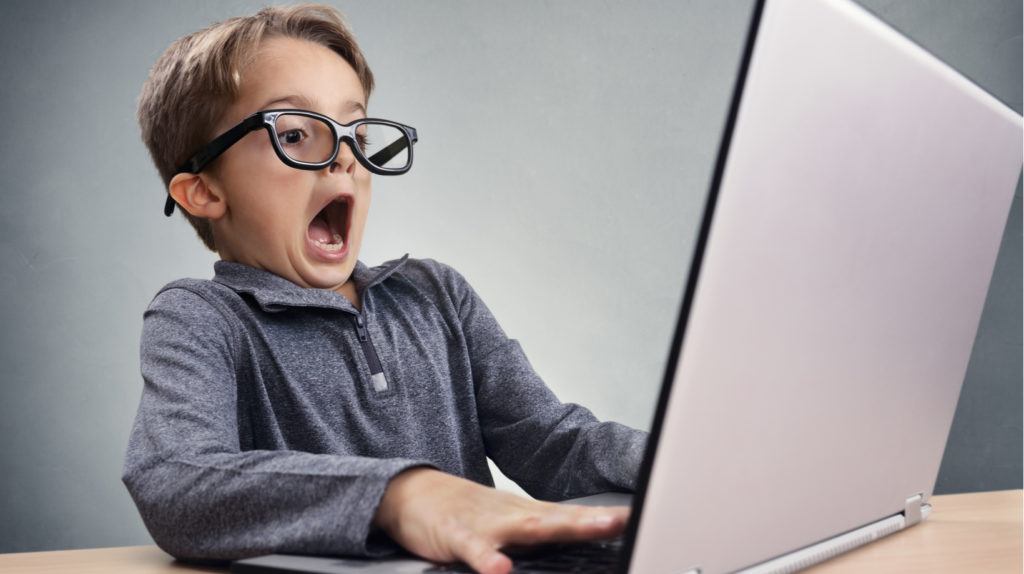 Cómo internet puede distorsionar la percepción de nuestros hijos